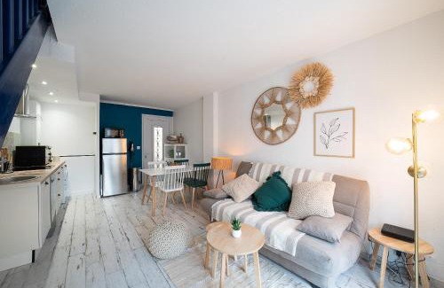 La Jetee House | Perla Hotel: Family-Friendly & Steps from the Beach