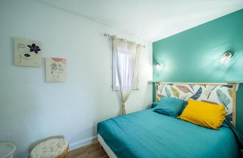 La Jetee House | Perla Hotel: Family-Friendly & Steps from the Beach
