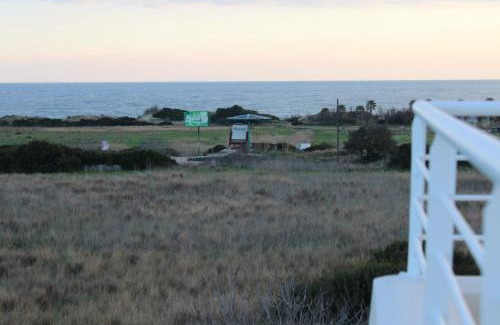 Marina di Pescoluse House | Oceanfront Getaway at Perla delle Maldive - Family Friendly