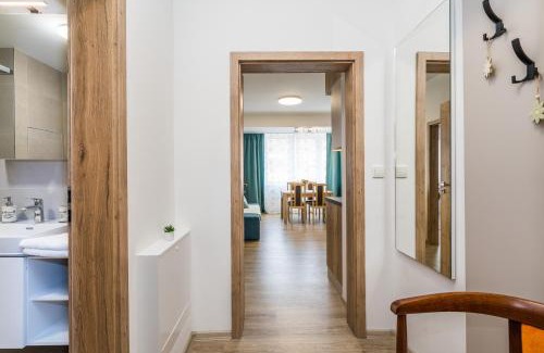Hradec Kralove Apartment | Discover Perla Hradce: Family-Friendly with Top Ratings