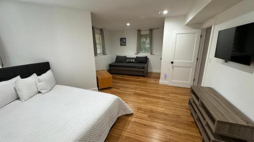 Dudley Square Apartment | Oceanfront Escape at Perrin Place Unit 1 - 4 Star Stay