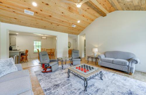 Perry House | Family-Friendly Retreat with Private Pool on 2 Acres
