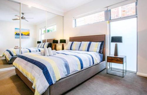 Perth Apartment | Perth- 9 Star Energy Light Bright Eco Home