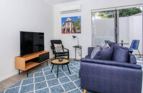 Perth Apartment | Perth- 9 Star Energy Light Bright Eco Home