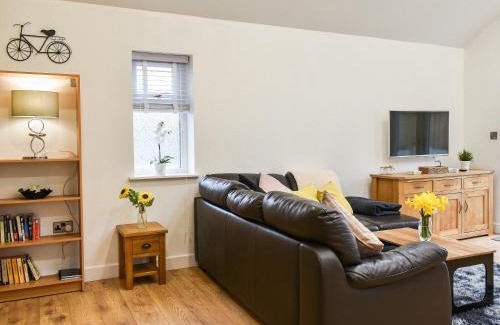Porthmadog House | Perthi: Guest Rated 10/10 with Pet-Friendly Amenities