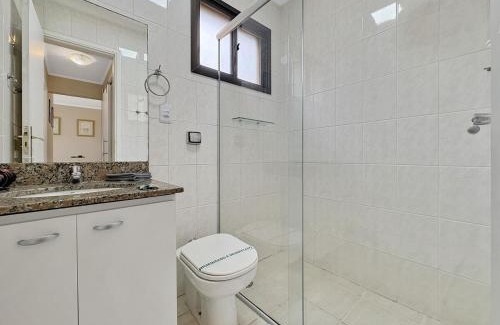 Balneario Cidade Atlantica Apartment | Perto da praia - Ar Condicionado - Garagem - 3 Qts
