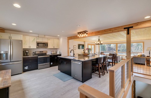 Peshastin House | Riverside Retreat: Peshastin River Place near Leavenworth