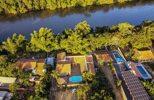 Coxim House | Experience Pesqueiro: Complete Leisure Retreat in Coxim MS