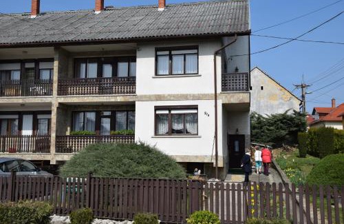 Zalalovo House | Family-Friendly Pesti Vendégház Zalalövő with Kitchen Access