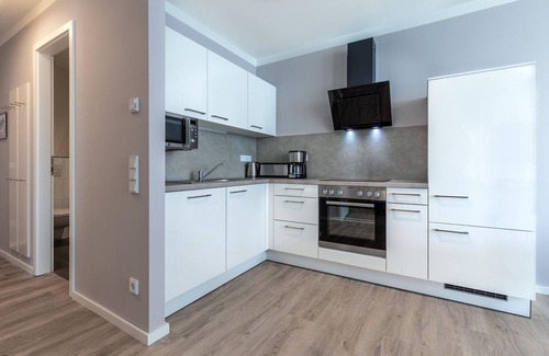 Reppenhagen Apartment | Modern Pet-Free Apartment with Loggia by the Baltic Sea