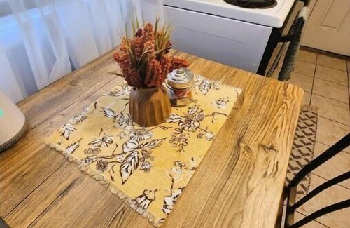 Hamilton Apartment | Rose Apartment Suite: Ocean View & Pet Friendly Getaway