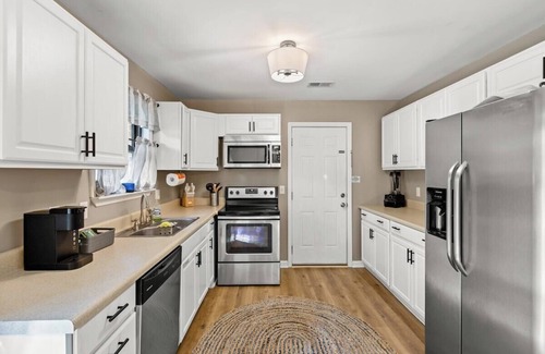 Port Royal House | Pet-Friendly Retreat: Steps from the Beach & Parris Island