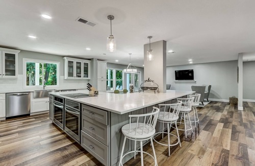 Amelia City House | Pet-Friendly Retreat with Ocean Views and Firepit