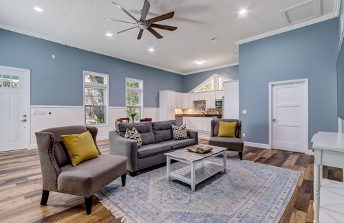 Amelia City House | Pet-Friendly Retreat with Ocean Views and Firepit