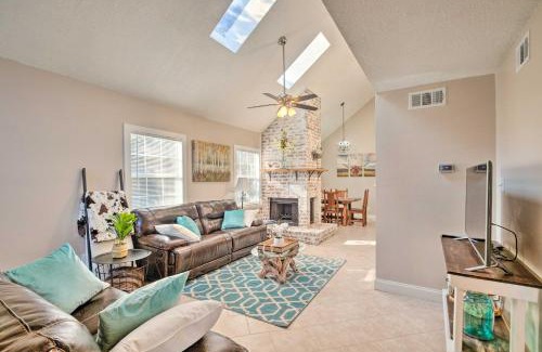 Northeast Pensacola House | Pet-Friendly A-Frame Getaway Steps from Beaches & Downtown