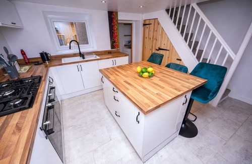Port Talbot House | Charming 2-Bed House in Afan Forest - Pet Friendly Retreat