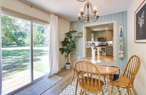 Moody House | Pet-Friendly Alabama Retreat with Deck & Spa Amenities