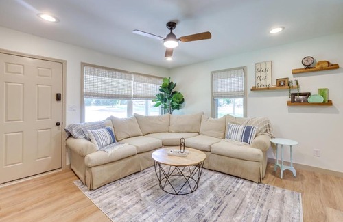 Moody House | Inviting Pet-Friendly Alabama Retreat with Deck and Patio