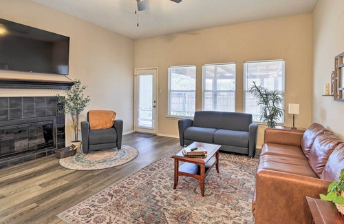 Allen House | Pet-Friendly Allen Home w/ Private Yard!