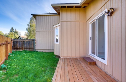 Scenic Foothills Cottage | Pet-Friendly Anchorage Home Near Downtown Attractions