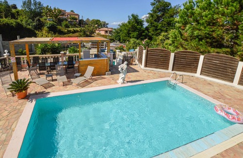 Bastelicaccia Apartment | Family-Friendly Apartment for a Memorable Corsican Getaway