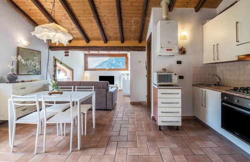 Sulzano Apartment | Pet-Friendly "Mansarda con vista lago" with Pool & Terrace