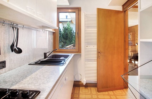 Bormio Apartment | Pet-Friendly Apartment Laura with Scenic Mountain View