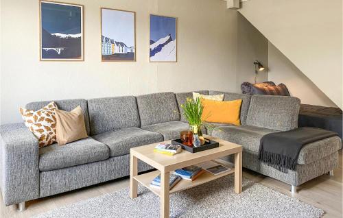 Vestnes Apartment | Pet-Friendly Retreat in Tresfjord with Free Wifi Access