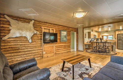 Augusta House | Pet-Friendly Augusta Cabin – Steps from Main Street Fun!