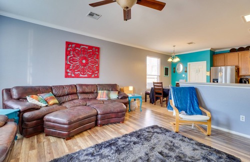 Hutto House | Pet-Friendly Hutto Retreat with Large Yard & Spa Amenities