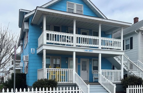 Ocean City Apartment | Pet Friendly Bayview: Downtown Retreat with Pool & Kitchen