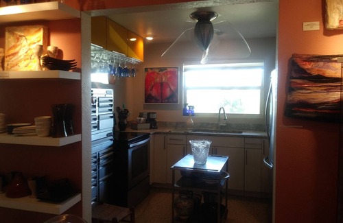 Ormond Beach House | Pet-Friendly Beachside Bungalow with Ocean View Amenities