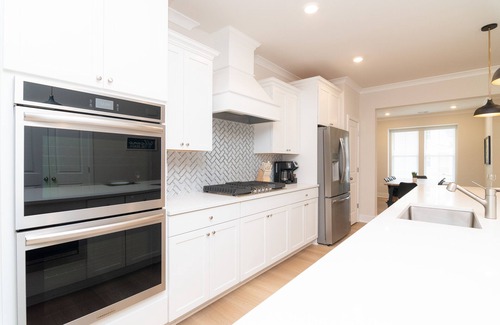 Frankford House | Serene 4BR Retreat with Pool & Spa, Near the Beach