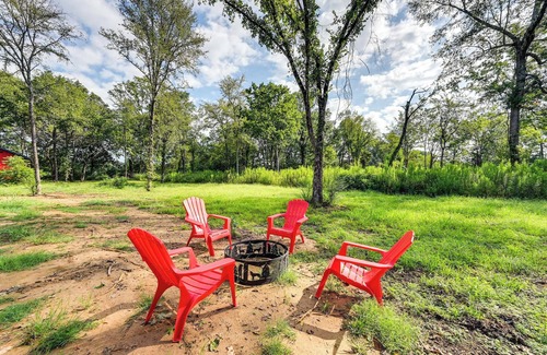 Broken Bow Cottage | Pet-Friendly Cabin Retreat Near Lukfata Creek - 10/10 Rated