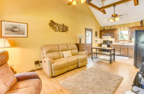 Byrdstown House | Comfortable Byrdstown Cottage: Pet-Friendly with Deck & Fire Pit