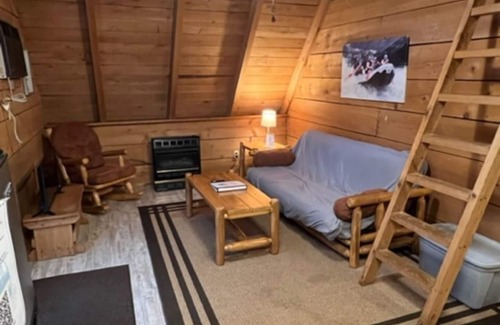 Keslers Cross Lanes Ski Chalet | Cozy Pet Friendly A-Frame Cabin with Hot Tub & Spa