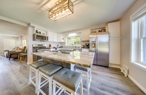 Centerville House | Discover a Pet-Friendly Centerville Home with Cozy Fire Pit