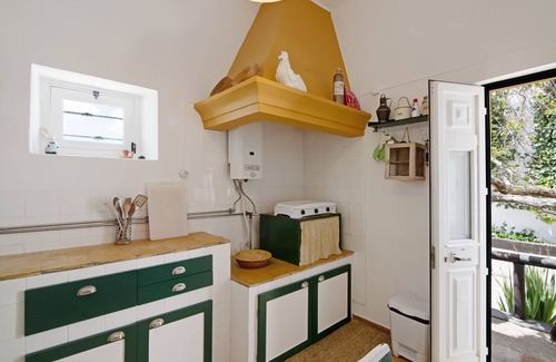 Charneca House | Pet-Friendly Colonial Villa with Pool & Shared Terrace