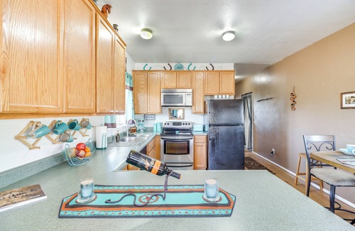 Chilcoot Cottage | Discover Pet-Friendly Chilcoot Cottage on 34 Scenic Acres