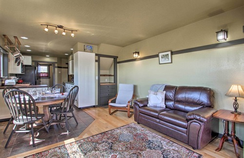 Bynum House | Cozy Pet-Friendly Choteau Townhouse with Gourmet Grill!