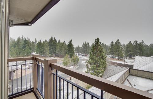 Cle Elum Apartment | Pet-Friendly Cle Elum Condo: Hike, Ski & Unwind Together!