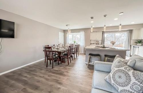 Rustic Hills Villa | Pet-Friendly Retreat with Mountain Views Near Attractions