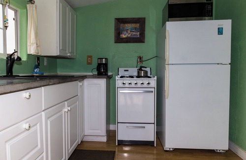 Baywood-Los Osos Cottage | Guest Rated 10/10: Pet Friendly Ocean View Cottage