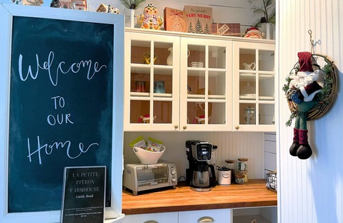 Pullman House | Pet-Friendly Cozy House with Fast Wi-Fi Near WSU