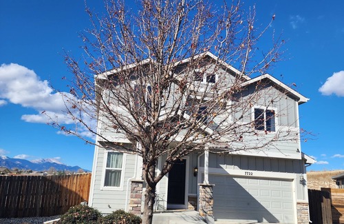 Security-Widefield House | Pet-Friendly Four Bedroom Getaway in the Rocky Mountains
