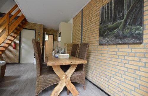Stramproy House | Pet-Friendly Getaway, cleaning included