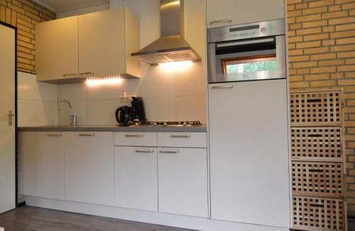 Stramproy House | Pet-Friendly Getaway, cleaning included