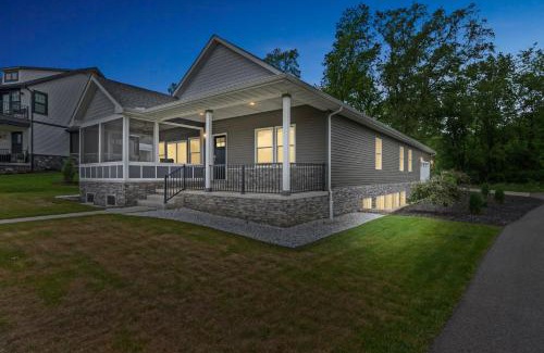 South Bend House | Pet-Friendly Getaway with Golf & Private Patio Retreat home