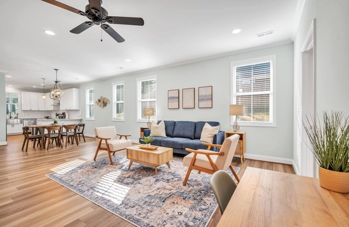 Greer House | Pet-Friendly Retreat in Greer: Steps from Airport & Downtown