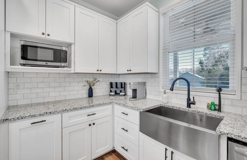 Greer House | Pet-Friendly Retreat in Greer: Steps from Airport & Downtown